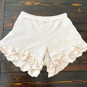 Geode cream ruffle swim shorts